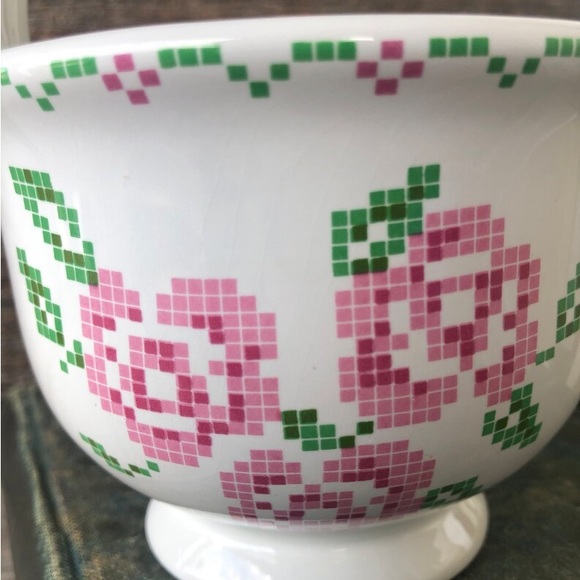 Cross Stitch pattern Basket Ceramic Planter trinket dish with handles Portugal🩷 - Picture 8 of 11